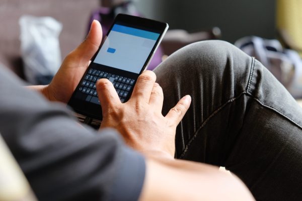 using smart phone 2026 01 08 22 05 45 utc